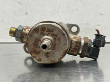 Load image into Gallery viewer, FUEL PUMP Audi A4 A5 Q5 2009 09 2010 10 2011 11 2012 12 - NW563818