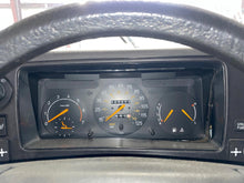 Load image into Gallery viewer, SPEEDOMETER CLUSTER Saab 900 1992 92 1993 93 1994 94 - NW565309