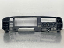 Load image into Gallery viewer, Temperature Controls SAAB 900 1992 - NW565390