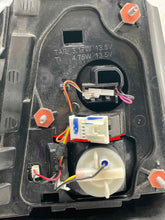 Load image into Gallery viewer, OUTER TAIL LIGHT LAMP ML350 ML450 ML550 ML63 12 13 Right - NW566499
