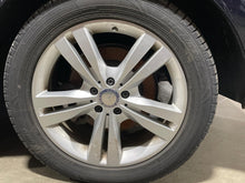 Load image into Gallery viewer, WHEEL RIM ML350 ML450 ML550 ML63 12-15 19x8-1/2 - NW566953