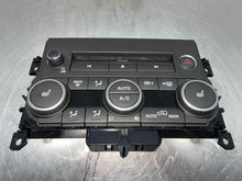 Load image into Gallery viewer, Temperature Controls Land Rover Evoque 2016 - NW570050
