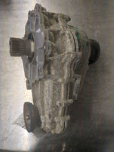 Load image into Gallery viewer, TRANSFER CASE ML320 ML350 ML550 E320 E350 GL450 06 07 08 09 - 12 - NW571273