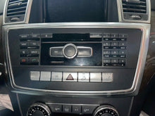 Load image into Gallery viewer, RADIO Gl350 Gl450 Gl550 GL63 AMG ML350 ML450 ML550 ML63 15 16 - NW571447