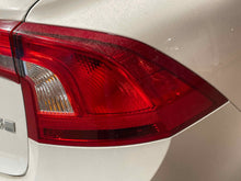 Load image into Gallery viewer, OUTER TAIL LIGHT LAMP Volvo S60 2016 16 2017 17 2018 18 Right - NW573408