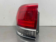 Load image into Gallery viewer, Tail Lamp Light GRAND CHEROKEE 2015 - NW573407