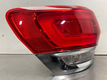 Load image into Gallery viewer, Tail Lamp Light GRAND CHEROKEE 2015 - NW573407