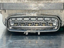 Load image into Gallery viewer, THROTTLE BODY XK XJ8 S Type XJ 2006 06 2007 07 2008 08 2009 09 - NW572386