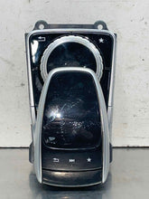 Load image into Gallery viewer, Radio MERCEDES GLS-CLASS 2017 - NW573973
