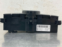 Load image into Gallery viewer, Temperature Controls MERCEDES GLS-CLASS 2017 - NW574072