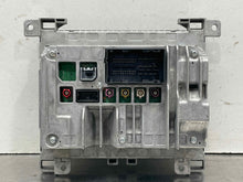 Load image into Gallery viewer, Radio Dodge 300C 2017 - NW574908