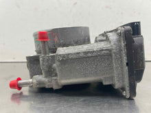 Load image into Gallery viewer, THROTTLE BODY Land Cruiser 4 Runner Sequoia 2005 05 2006 06 2007 07 08 09 - NW576893
