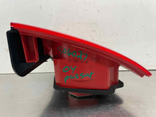 Load image into Gallery viewer, TAIL LIGHT LAMP ASSEMBLY Volkswagen Passat 01 02 03 04 05 Right - NW615290