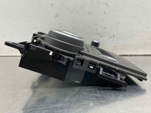 Load image into Gallery viewer, FRONT TEMPERATURE CONTROLS Land Rover Evoque 2012 12 2013 13 - NW576971