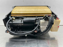 Load image into Gallery viewer, Info-Gps Screen LEXUS SC430 2004 - NW618856