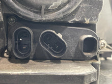 Load image into Gallery viewer, HEADLIGHT LAMP ASSEMBLY 325ci 325i 330ci 330i 330xi 04-06 Left - NW620902
