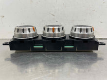 Load image into Gallery viewer, TEMPERATURE CONTROLS Nissan 350Z 2007 07 - NW577438