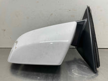 Load image into Gallery viewer, Side View Door Mirror CT4 2023 - NW578072