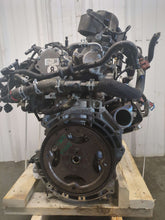 Load image into Gallery viewer, Engine Motor Lincoln MKC 2017 - NW577825