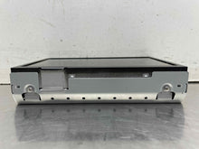 Load image into Gallery viewer, Info-Gps Screen INFINITI G37 2009 - NW631983