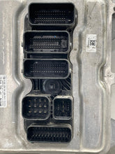Load image into Gallery viewer, ECU ECM COMPUTER 550i 550i Gt 650i 750i 750il Alpina B7 X5 X6 14-17 - NW636731