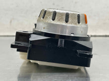 Load image into Gallery viewer, TEMPERATURE CONTROLS Nissan 350Z 2007 07 - NW639650