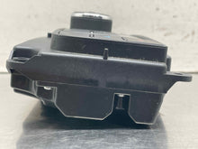 Load image into Gallery viewer, FRONT TEMPERATURE CONTROLS Jeep Grand Cherokee 11 12 13 - NW642096