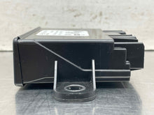 Load image into Gallery viewer, Computer 2022 - NW643781