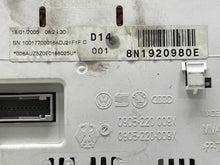 Load image into Gallery viewer, Speedometer Cluster Audi TT 2002 02 - NW648057