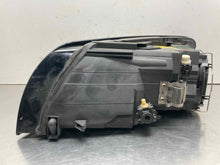 Load image into Gallery viewer, HEADLIGHT LAMP ASSEMBLY Volvo C30 07 08 09 10 Right - NW579791