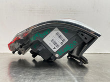 Load image into Gallery viewer, Tail Lamp Light GRAND CHEROKEE 2019 - NW651560