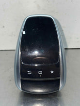 Load image into Gallery viewer, Radio Mercedes-Benz SL500 2016 - NW580172
