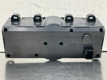 Load image into Gallery viewer, REAR TEMPERATURE CONTROLS ML350 ML500 R320 R350 R500 R63 06-08 - NW580258