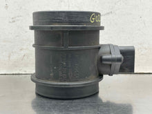 Load image into Gallery viewer, Mass Air Flow Sensor Meter Maf AUDI S4 2000 - NW658835