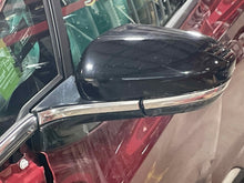 Load image into Gallery viewer, Side View Door Mirror BOLT 2019 - NW580776