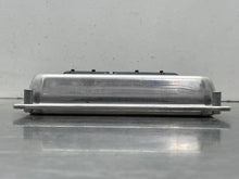 Load image into Gallery viewer, Computer 2009 - NW662401