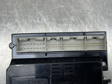Load image into Gallery viewer, Computer 2009 - NW662403