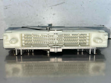 Load image into Gallery viewer, ECU ECM COMPUTER Volvo V70 S70 1998 98 Auto - NW663112