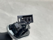 Load image into Gallery viewer, Interior Sun Visors 2006 - NW564576