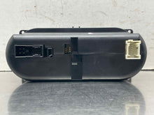 Load image into Gallery viewer, Temperature Controls Mercedes-Benz SL55 2009 - NW581522