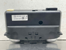 Load image into Gallery viewer, Temperature Controls Mercedes-Benz SL55 2009 - NW581522