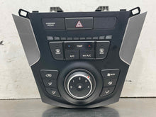 Load image into Gallery viewer, FRONT TEMPERATURE CONTROLS Hyundai Santa Fe 13 14 15 16 - NW678784