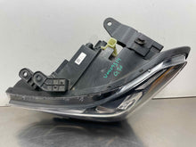 Load image into Gallery viewer, Headlight Lamp Assembly G70 2019 - NW680306