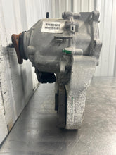Load image into Gallery viewer, TRANSFER CASE BMW X3 X4 X5 X6 12 13 14 15 16 - NW684615