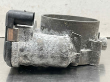 Load image into Gallery viewer, THROTTLE BODY Audi A6 RS4 A8 A6 01 02 03 04 05 06 - 09 - NW688380