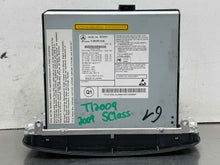 Load image into Gallery viewer, Radio Mercedes-Benz SL55 2009 - NW688257