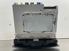 Load image into Gallery viewer, SATELLITE RECEIVER B250 C250 C300 C350 C63 E300 E350 E400 E550 E63 10-16 - NW689386