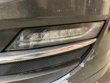 Load image into Gallery viewer, FOG LAMP LIGHT Lincoln MKZ 2013 13 2014 14 2015 15 2016 16 Left - NW582618