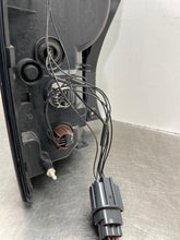 Load image into Gallery viewer, TAIL LIGHT LAMP ASSEMBLY Land Rover LR4 14 15 16 Right - NW583250