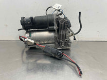 Load image into Gallery viewer, AIR RIDE COMPRESSOR LR3 LR4 Range Rover Sport 2005-2014 - NW583378